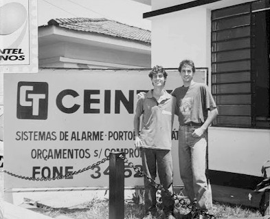 Início da história da Ceintel em frente à antiga sede